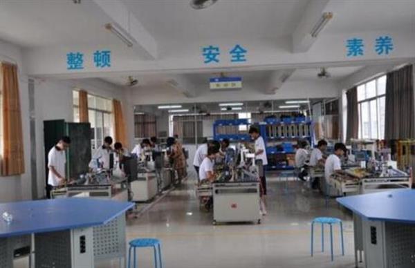 沧州中捷职业技术学校机电技术应用专业都有哪些课程可以学习？